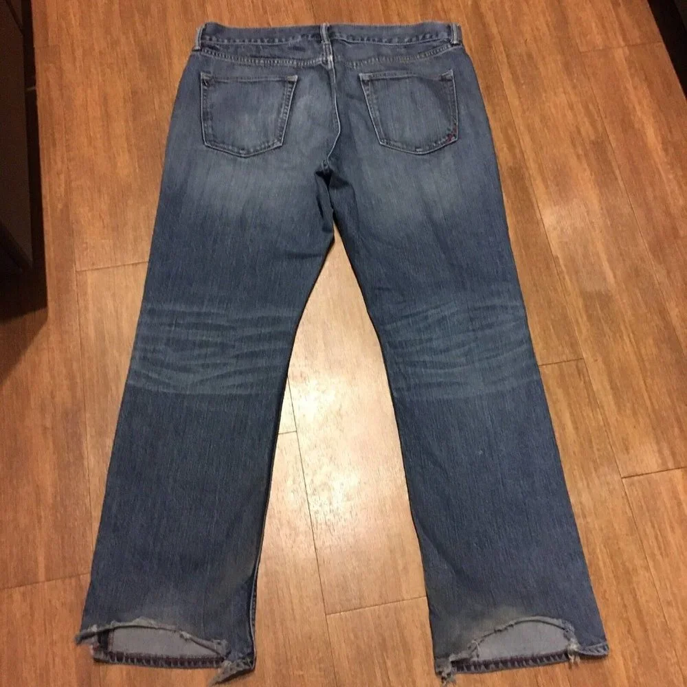 Banana Republic Mens Straight Blue Jeans sz 35x30 Denim Destroyed‎ Cuffs